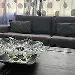 Mani's Family דירה טיראנה