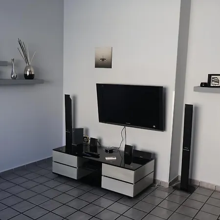Mani's Family Apartment